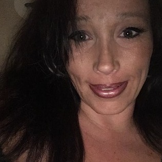 Excellent experienced Orange County House sitter available to you!