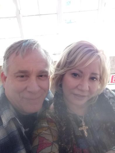 Skillful House Sitting Professional couple in Oceanside