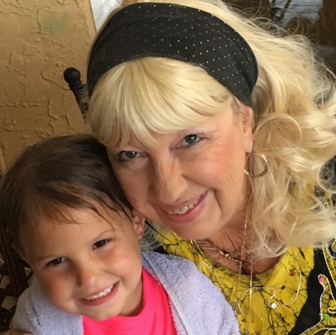 Available: Hardworking House and Petsitter in Fort Lauderdale area