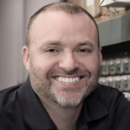 My name is Sean Mcleod, I offer Peace of mind when needing a reliable professional to take care of house, pets and plants.
