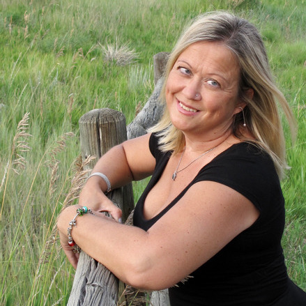 Ethical, hard-working mom trying to make a little extra spending money in unique ways that work around my kids’ schedule.