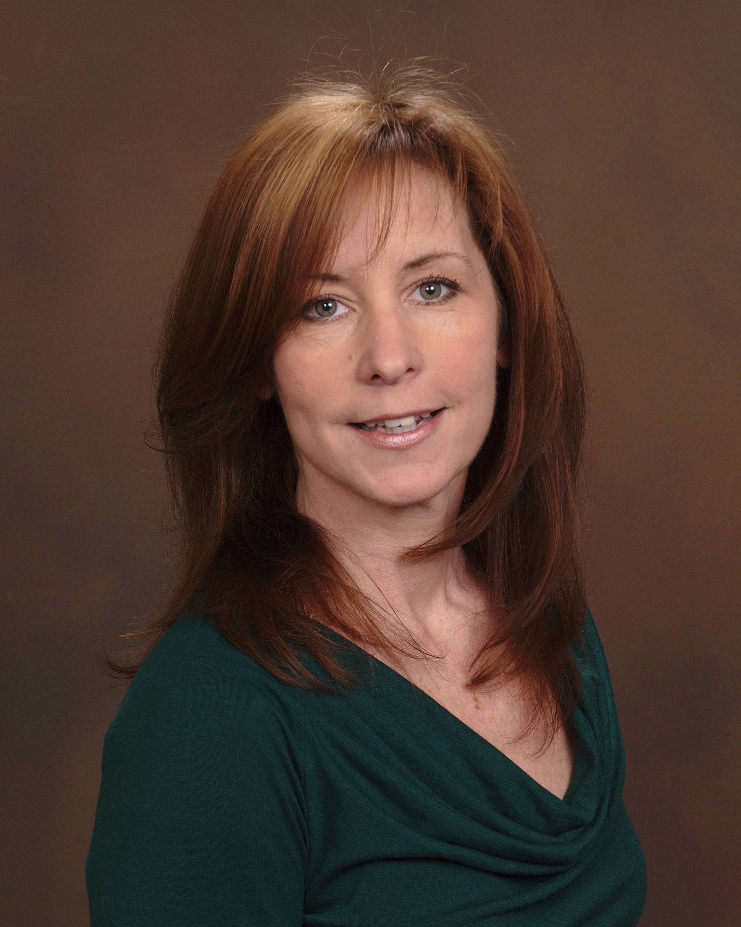 Mature, responsible house/pet sitter with references in Great Falls and Falls Church.