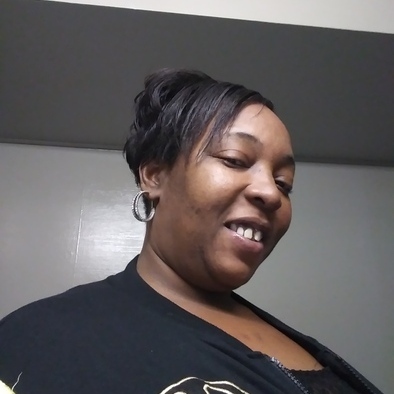 Houston House and Plant Sitter Looking For Work in Texas