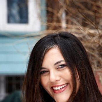 Housesitter for Vancouver or Island