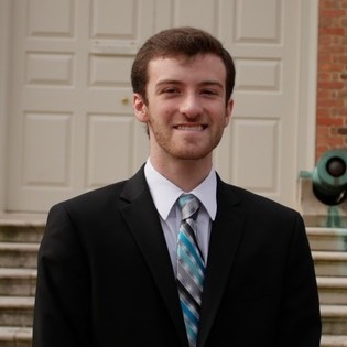 Professional William & Mary Student Providing Cheap House-Sitting
