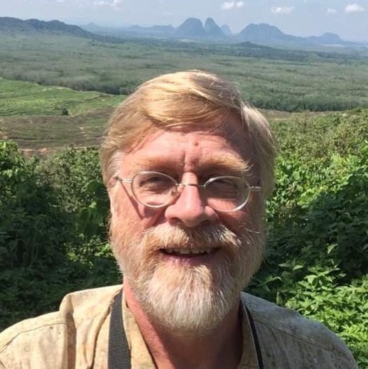 Hi I'm Dan, A friendly, reliable guy. Just getting back after 12 years in Asia. Happy with house chores, & pet & plant work.