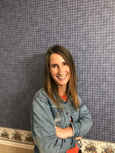 Available For House and Pet Sitter in Central Texas