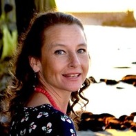 Nat Can Do” says it all. I can help you manage your life with ease and confidence.