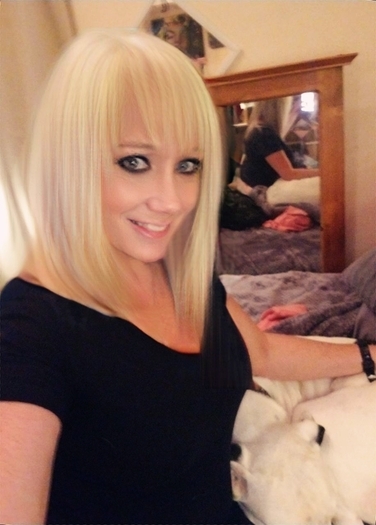 For Hire: Consistent Home and Pet Carer in Lynnwood, Washington and local surrounding areas