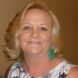 Responsible, Reliable, Pet loving house sitter