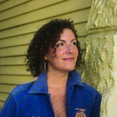 Responsible, Reliable, Kind-hearted House & Pet Sitter