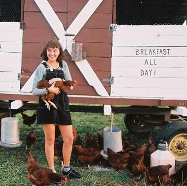 A Texan Girl in Lynchburg Happy to Take Care of your Home