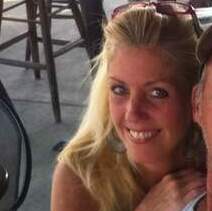 Available for house Sitting, feed pets, collecting mail, water plants light house cleaning in the Louisville area