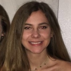 Honest,kind and a house loving loving Home Sitter in La Quinta