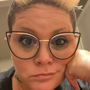 Available: Polite House Sitting Professional in Mesa, Az